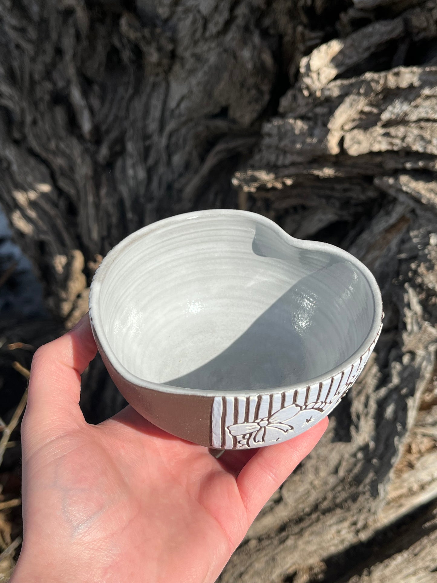 003 Romantic Bat Bowl