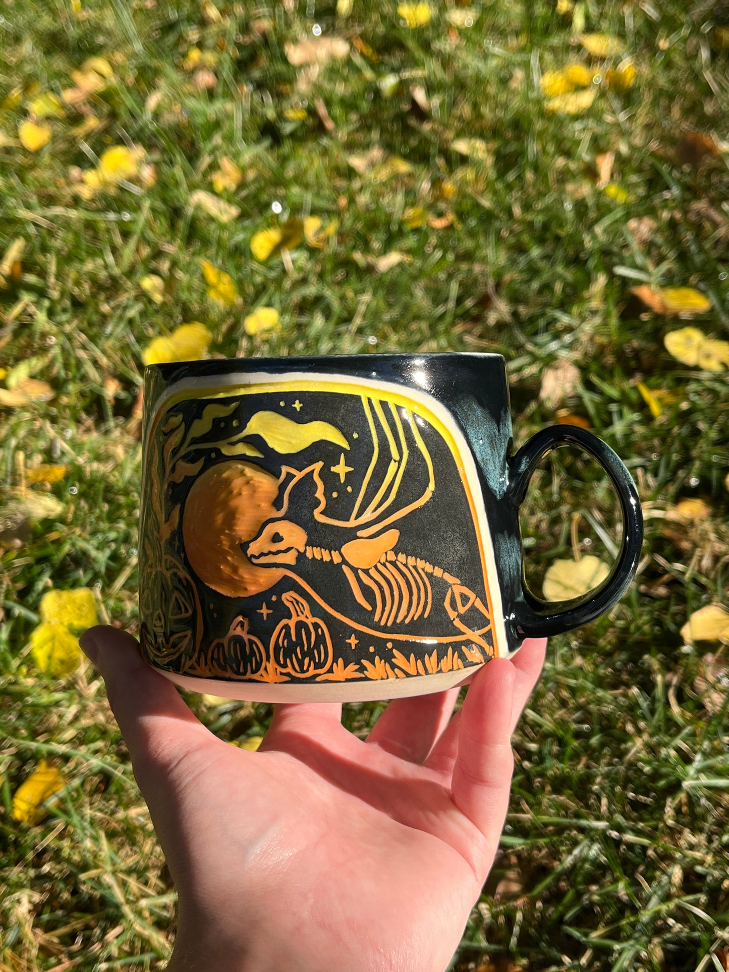 002 Pumpkin Orange Bat Mug