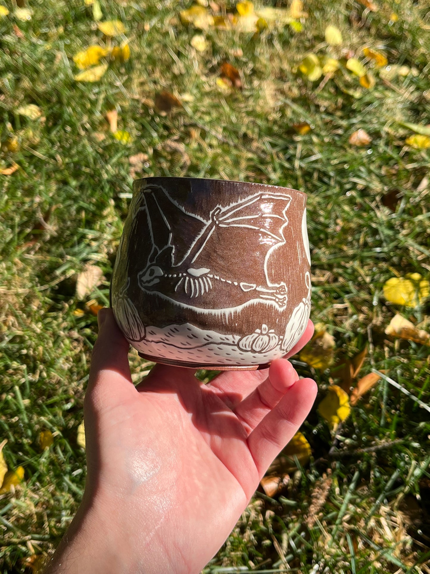 010 *SECONDS* Halloween Bat Mug